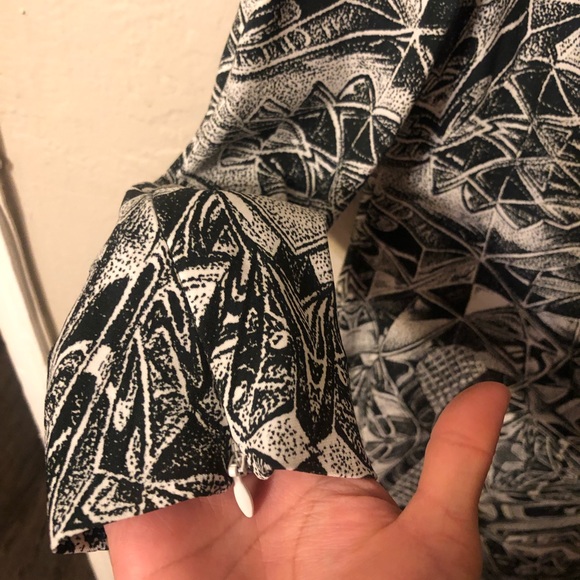 $1995 ESCADA Couture Black & White Geometric dress - Picture 4 of 8